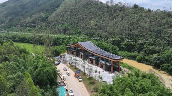 拉伯配资 头部品牌民宿相继落地！龙门乡村酒店从“量增”到“质升”